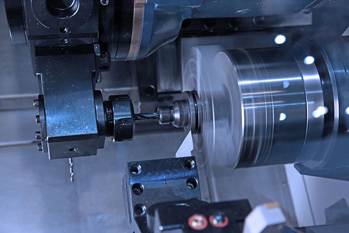 Risks Involved in CNC Machining CNC İşlemeyle İlgili Riskler